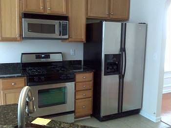 2nd image of 3213 Queensland Ct