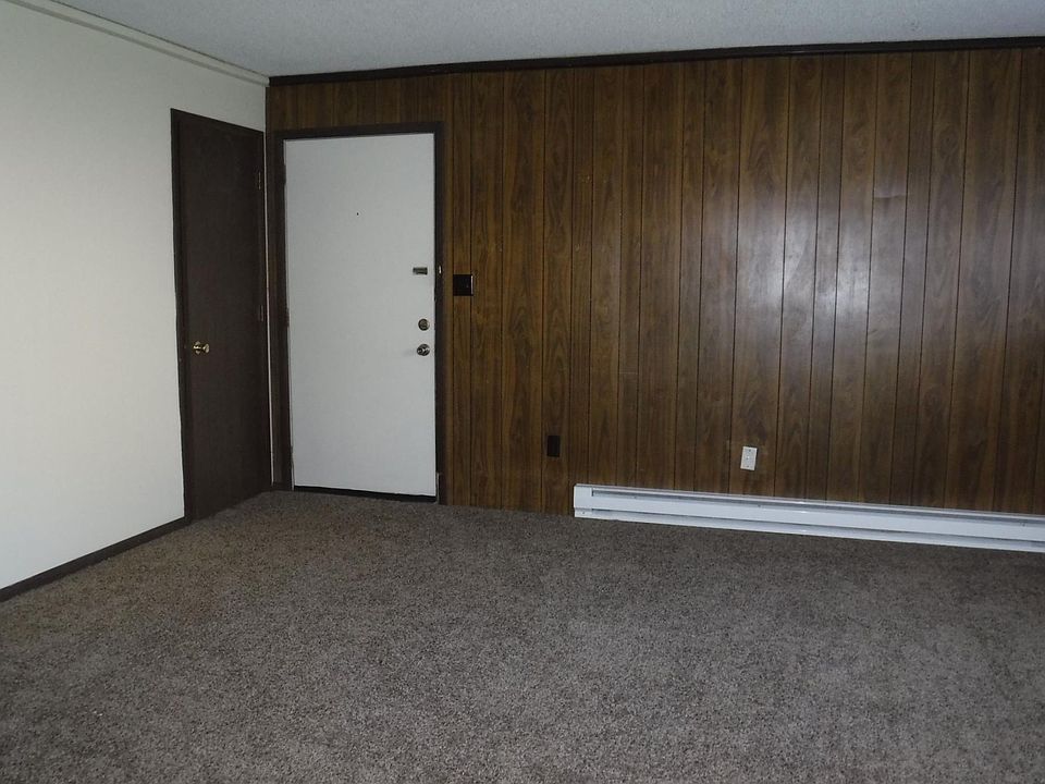 1st image of 807 SW Higgins Ave APT 5