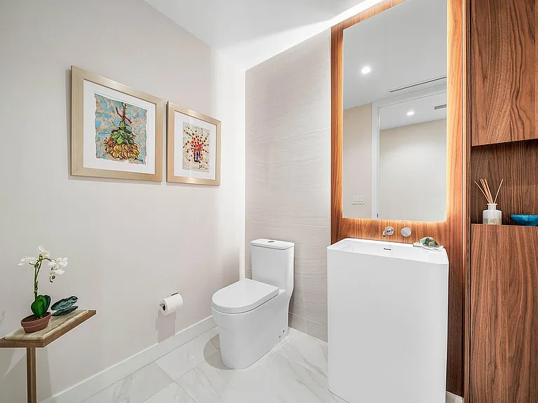 220 SE Mizner Blvd #205 — Photo 34