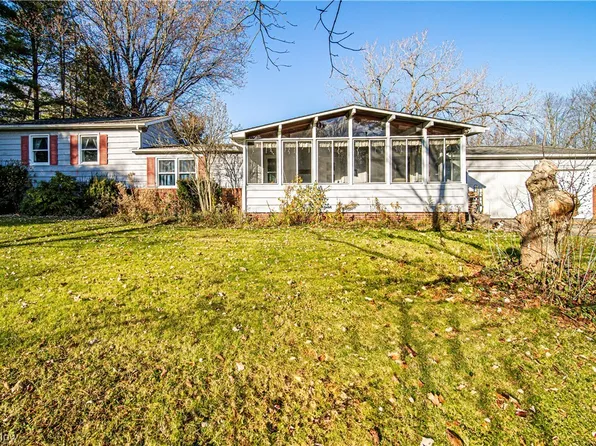 13214 Longwood Ave, Burton, OH 44021
