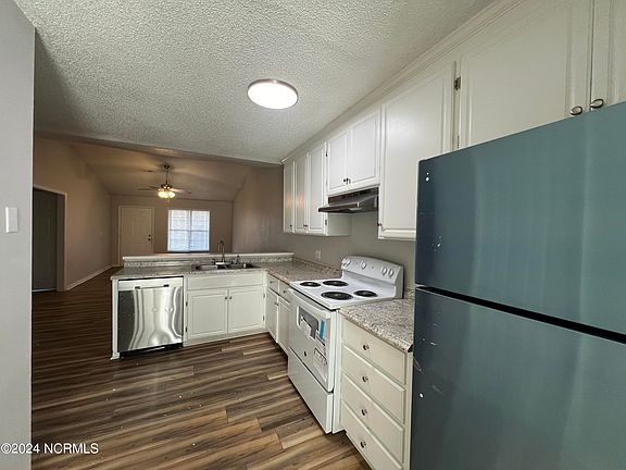 5th image of 3309 N Fields Street