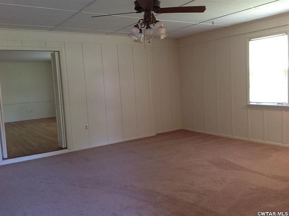 2nd image of 138 Carlisle Dr