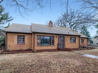 2824 Silver Lake Rd NE, Minneapolis, MN 55418