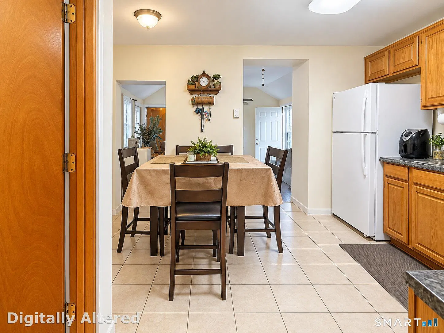 2 bed, 1.0 bath, 750 sqft, $1,400 — Photo 3