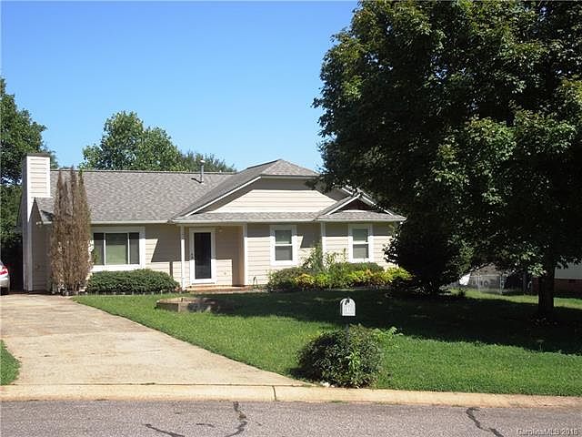1st image of 610 Pebblestone Ct