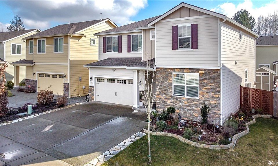 1st image of 13823 63rd Ave E