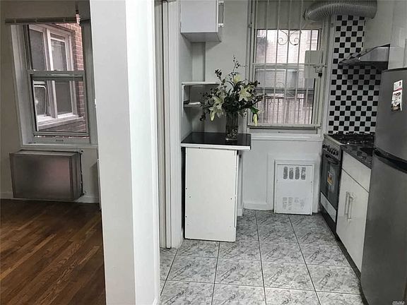 4th image of 143-40 41st Ave #4