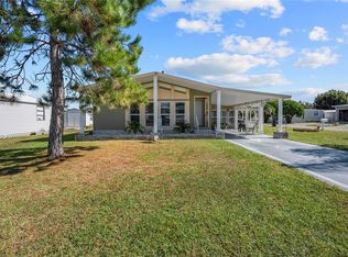 5718 Arrowhead Dr, Zephyrhills, FL 33542