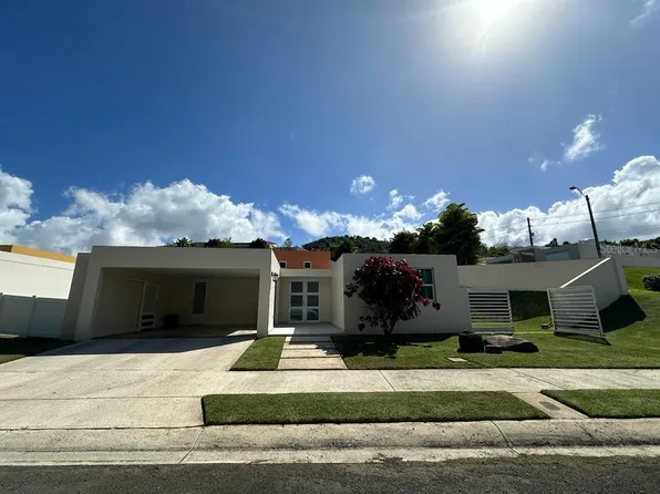 Las Quintas De Altamira #82, Canovanas, PR 00729