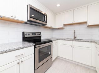 219 Rock St APT G11, Norwood, MA 02062
