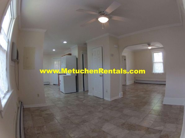39 John St   # 1, Metuchen, NJ 08840 – 1-bedroom rental in Metuchen