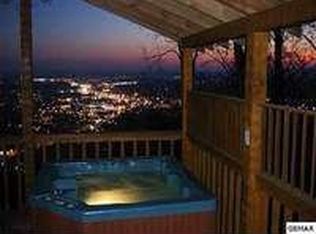 3525 Twin City Way, Sevierville, TN 37863
