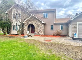 142 Yorktown Dr, Webster, NY 14580