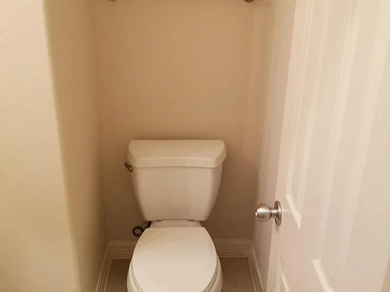 543 Birdsong Dr — Photo 10