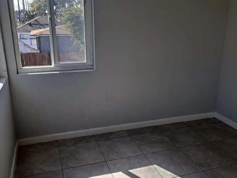 1765 Cedar Ave #10-B — Photo 13