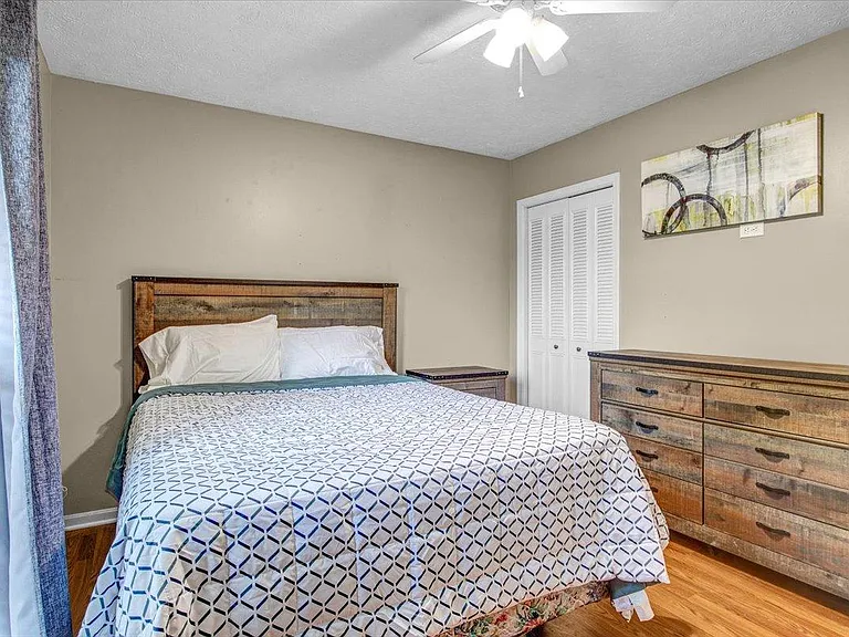 1204 Meadowridge Trl — Photo 19