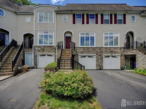12 Jensen Ct, Old Bridge, NJ 08857
