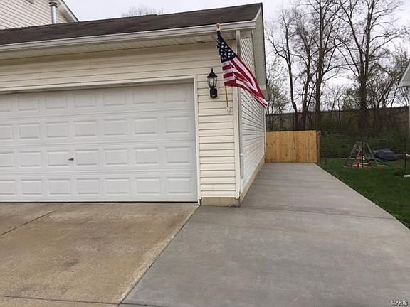 NEWLY POURED EXTRA DRIVEWAY...