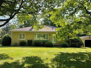 764 N Broad Street Ext, Grove City, PA 16127