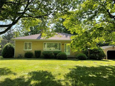 764 N Broad Street Ext, Grove City, PA, 16127