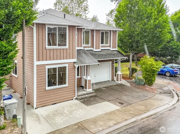 17837 110th Place SE, Renton, WA 98055