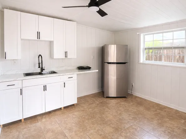 5121 5th Ave N #1, Saint Petersburg, FL 33710