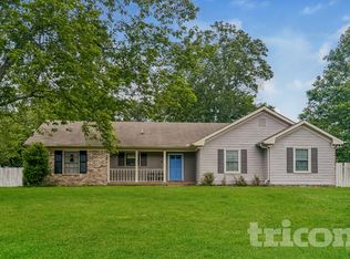 100 Yorkside Pl, Hendersonville, TN 37075