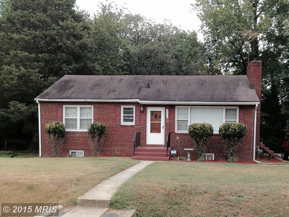 2nd image of 5706 Lambert Dr