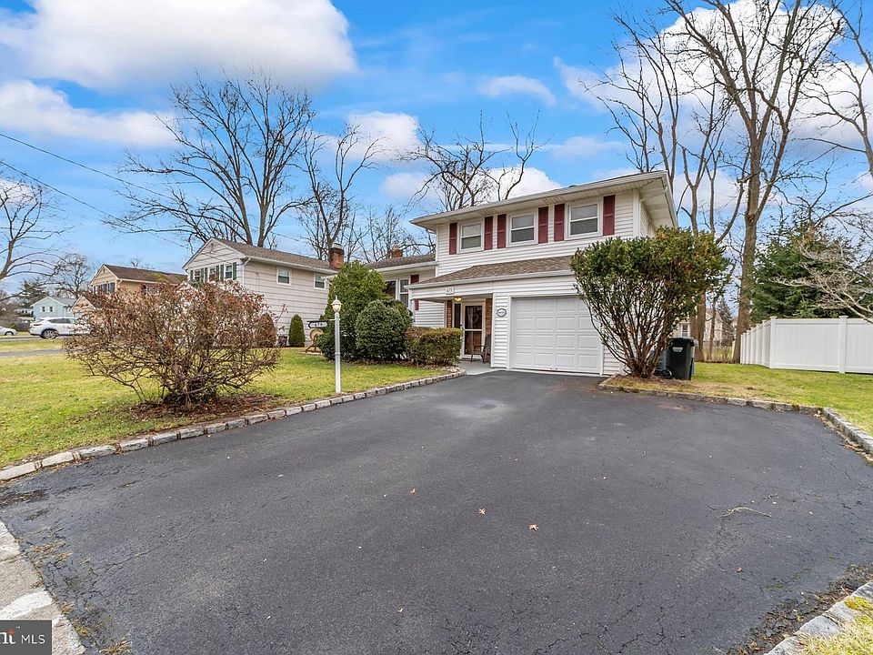 679 Warfield Rd, North Plainfield, NJ 07063 Zillow