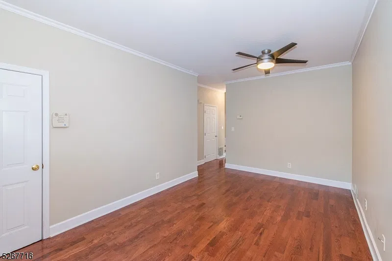 2 bed, 2.0 bath, $3,200 — Photo 4