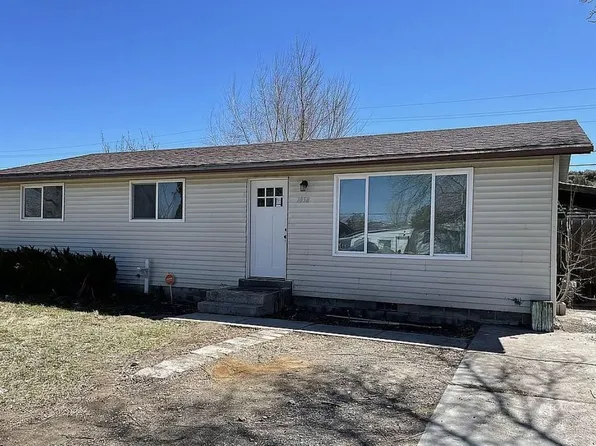 1058 Southside Dr, Elko, NV 89801