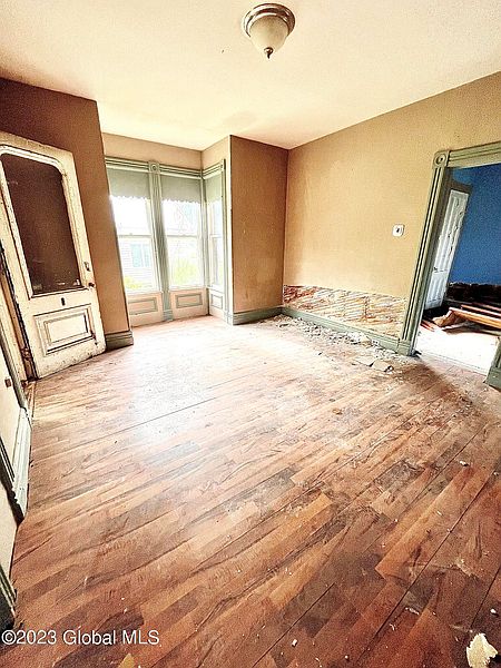 3rd image of 39 Prospect Street
