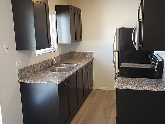2nd image of 4026 Wabash Ave APT 7
