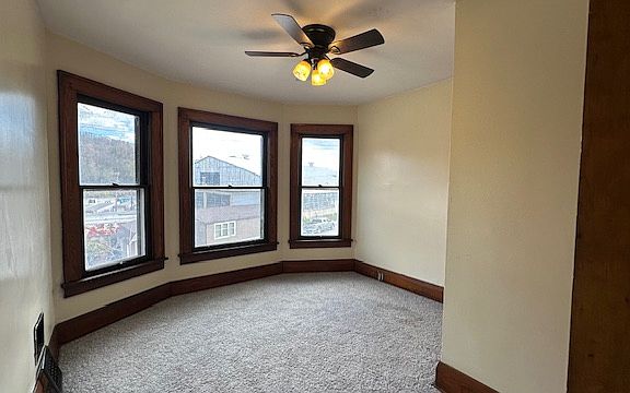 3rd image of 709 S 4th St #1