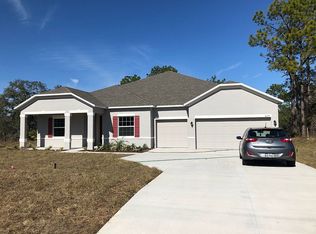 8275 Ridge Rd, Weeki Wachee, FL 34613