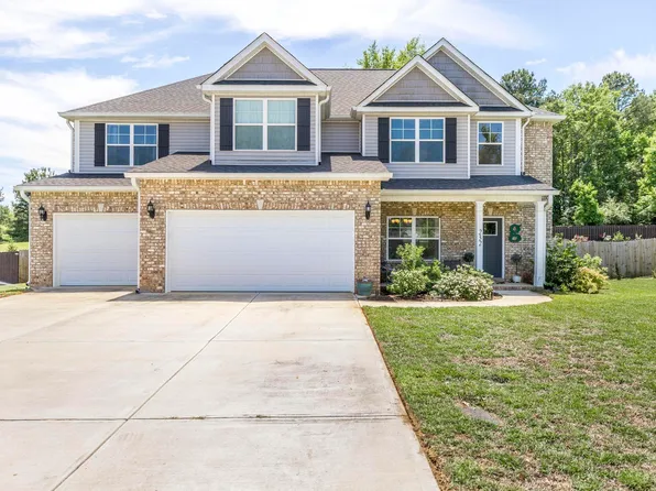 232 Oakley Ct, Bonaire, GA 31005