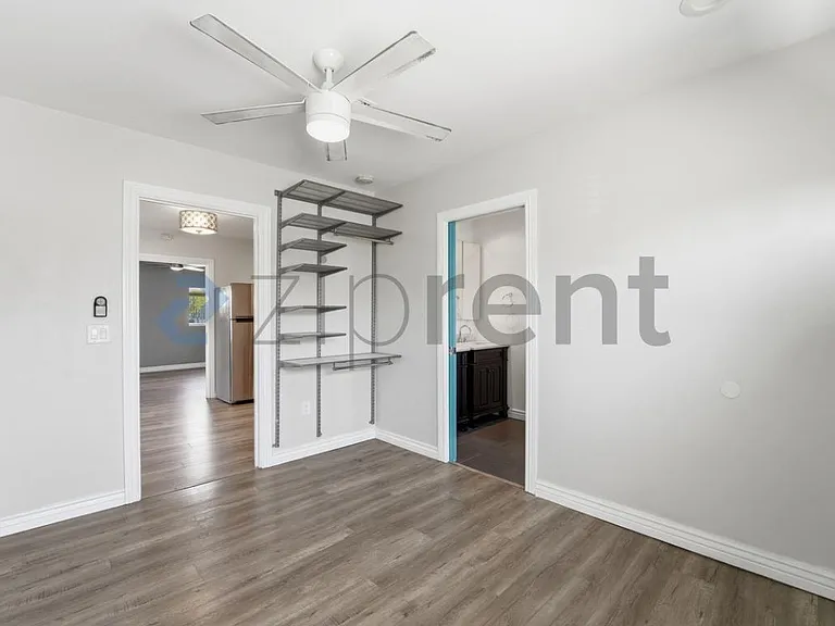 1031 E Roosevelt St #A — Photo 19