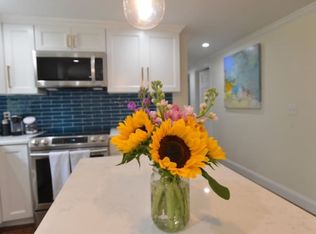 57 Roosevelt Dr, Bristol, RI 02809