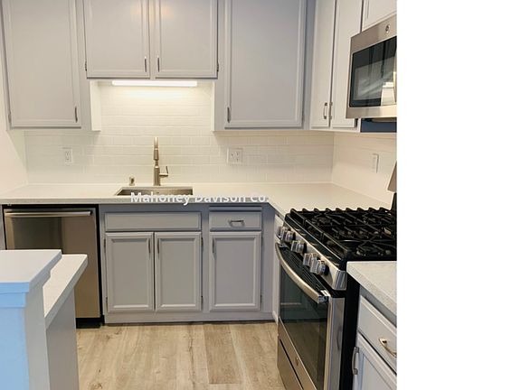 4th image of 207 Park Place Dr
