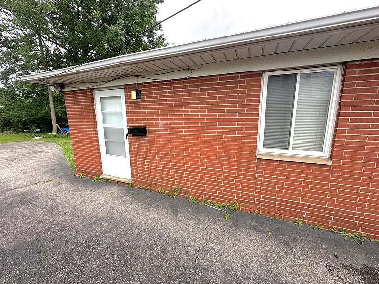 11812 Carrington Ave #2 — Photo 7