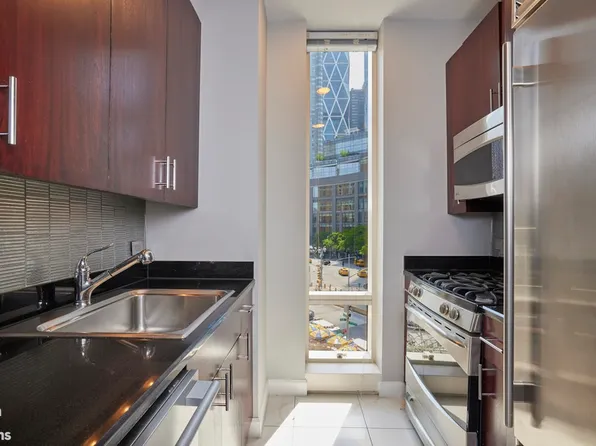 1 Central Park West image 5 of 16