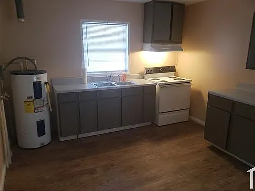 4316 Jackson St #B — Photo 4