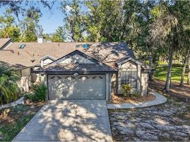 1137 Maple Creek Ct, Altamonte Springs, FL