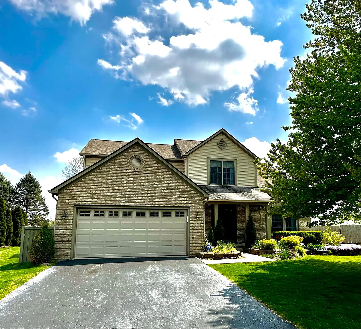 571 Scioto Meadows Blvd photo 1