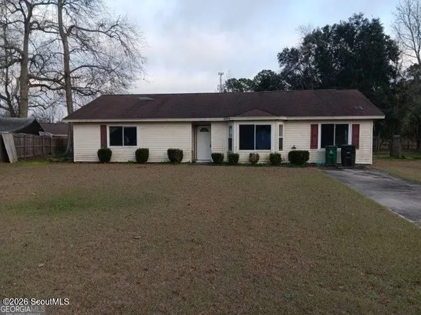 115 Pinedale Dr, Saint Marys, GA 31558