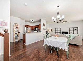 13205 Deception Pass UNIT 200, Fishers, IN 46038