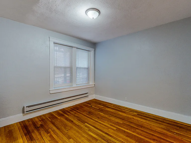 12 American Legion Hwy #10 — Photo 12