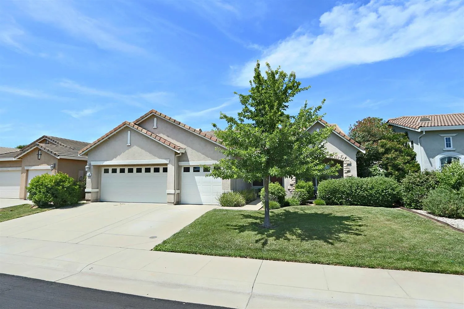 2315 Dunsley Cir photo 1