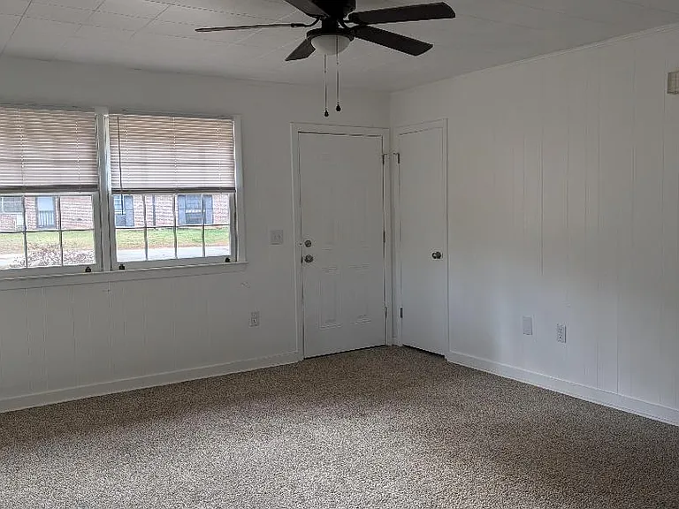 VIEW FROM THE KITCHEN INTO THE LIVING AREA