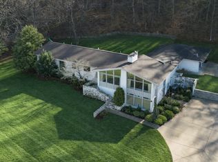 1005 Balmoral Dr, Nashville, TN 37220